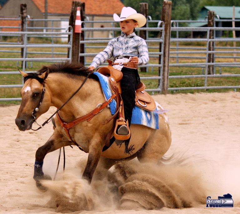 1399209_579857945421445_1802686383_o1